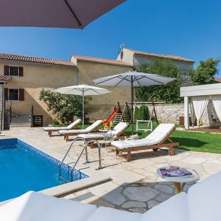 Beautiful Jadreska With Pool In * Kanfanar